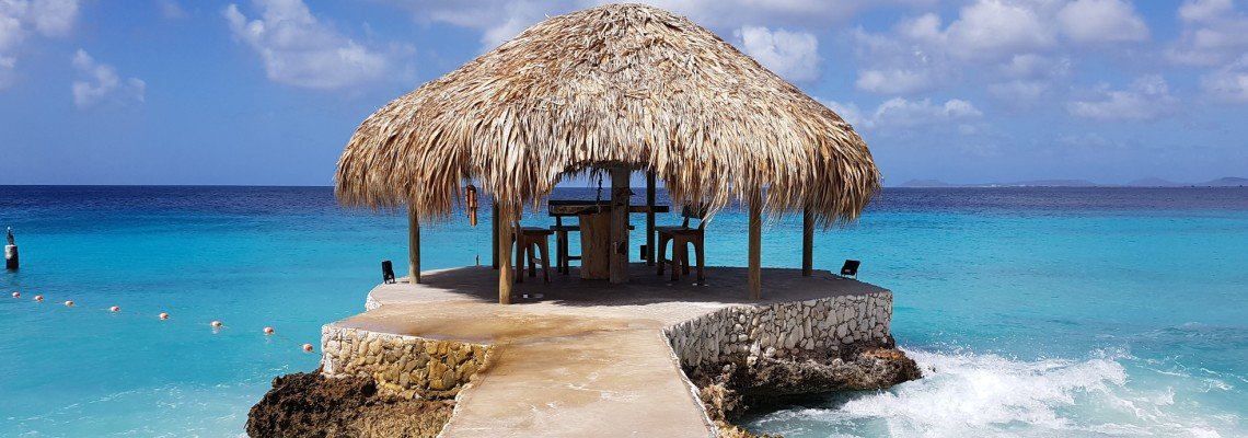 Pier bijDelfins Beach Resort