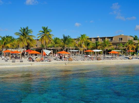 Eden Beach Resort in Kralendijk - Vliegvakantie Bonaire ...